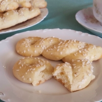 Koulourakia (Greek Easter Cookies)